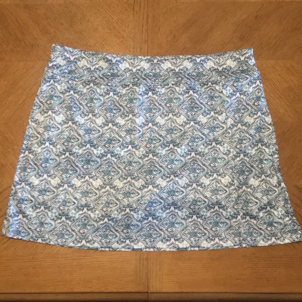 PGA Tour Skirt- Size Large- 16 1/2” length